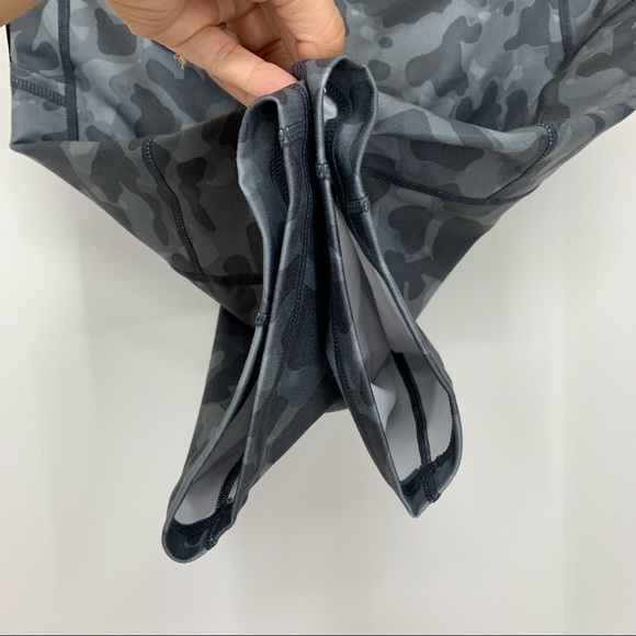 Ideology Camo Print Athletic Bike Shorts In Stadium Gray Nwt Size Small - Picture 5 of 14